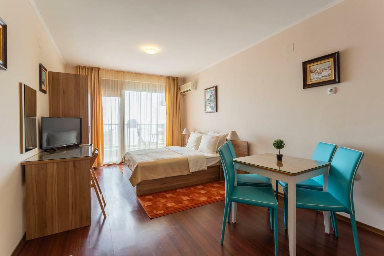 La Casa Primorsko Apartment Luaran gambar