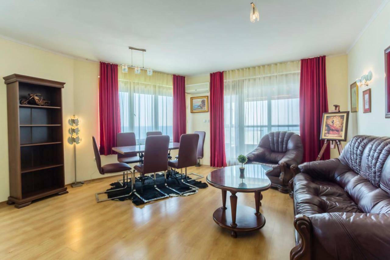 La Casa Primorsko Apartment Luaran gambar
