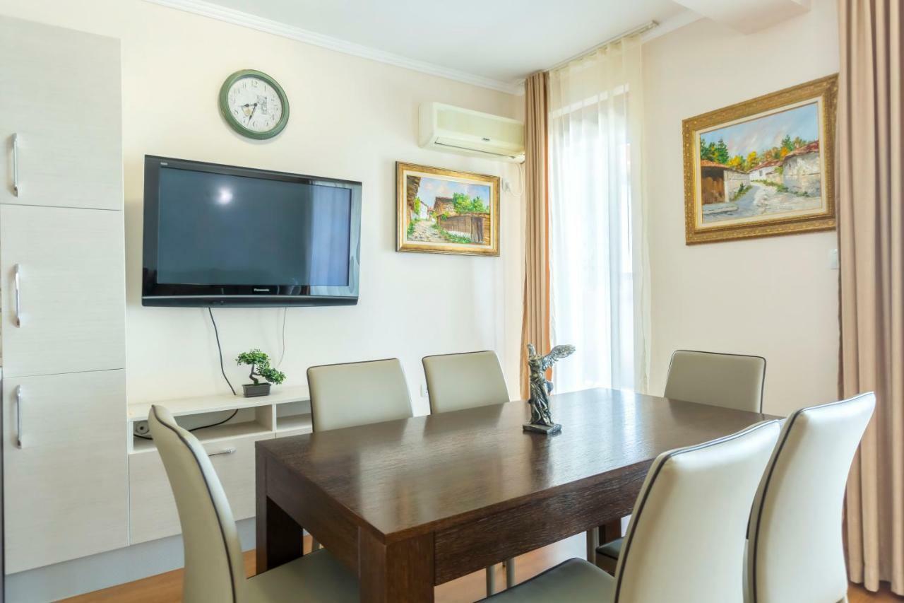 La Casa Primorsko Apartment Luaran gambar