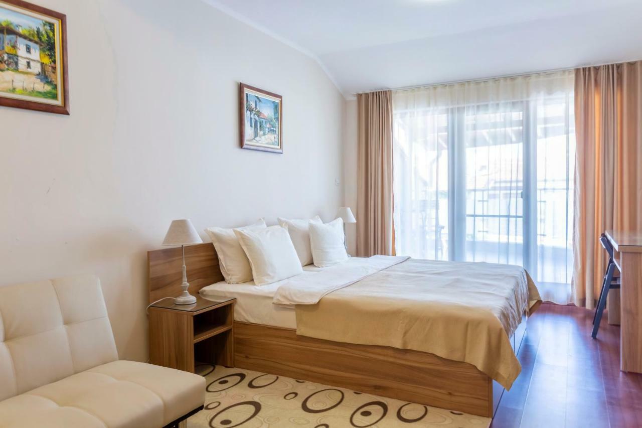 La Casa Primorsko Apartment Luaran gambar
