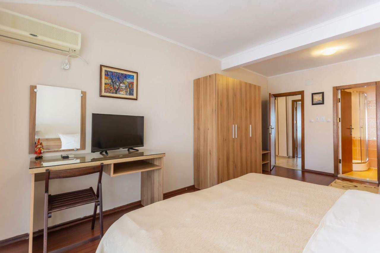 La Casa Primorsko Apartment Luaran gambar