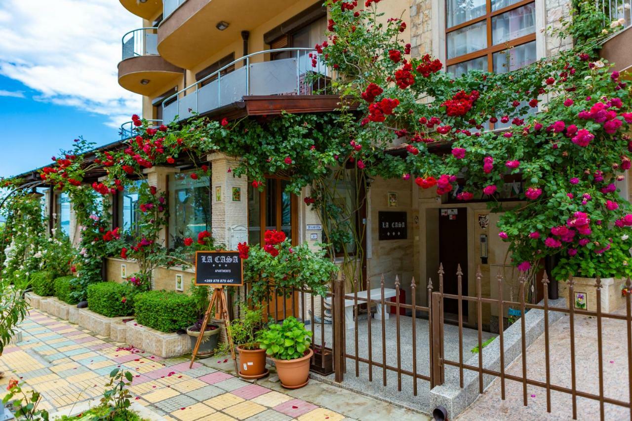 La Casa Primorsko Apartment Luaran gambar