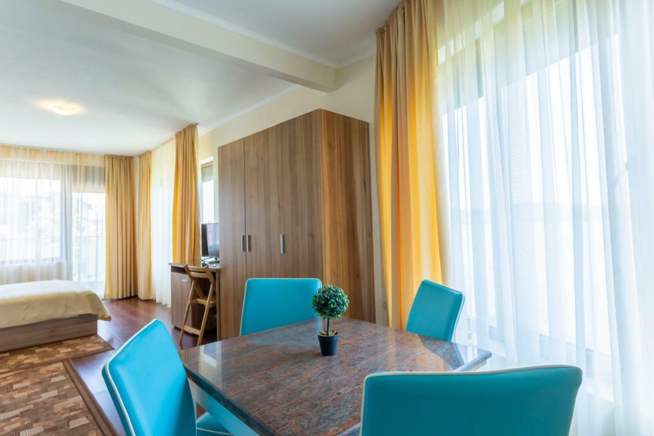 La Casa Primorsko Apartment Luaran gambar