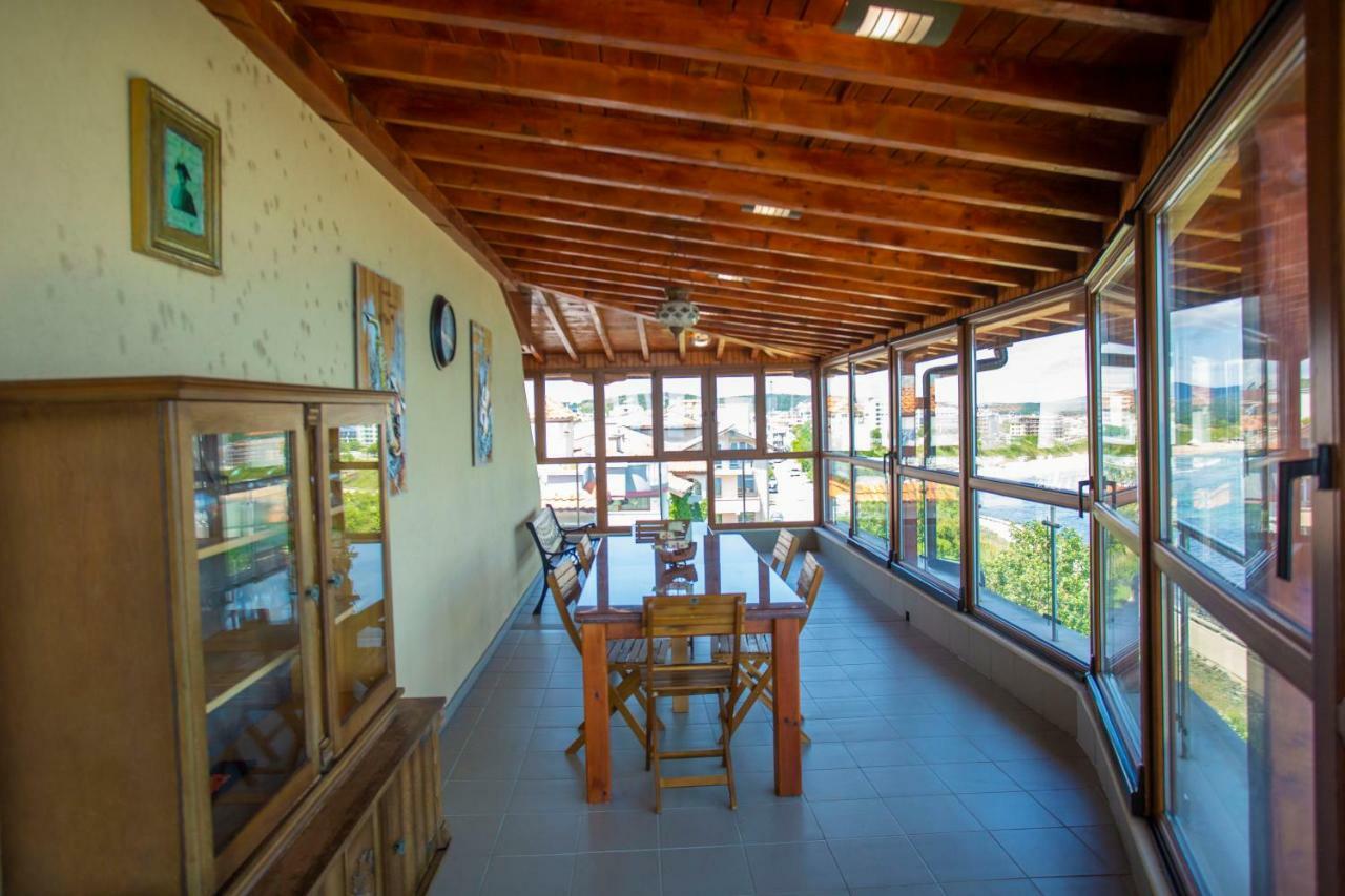 La Casa Primorsko Apartment Luaran gambar
